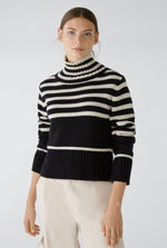 Load image into Gallery viewer, Oui Boxy Stripe Pull Over Black
