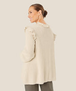 Load image into Gallery viewer, Masai Fatlind Jumper Off White
