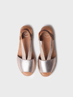 Load image into Gallery viewer, Toni Pons Espadrilles Gold
