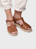 Load image into Gallery viewer, Toni Pons Fisherman Sandals Brown
