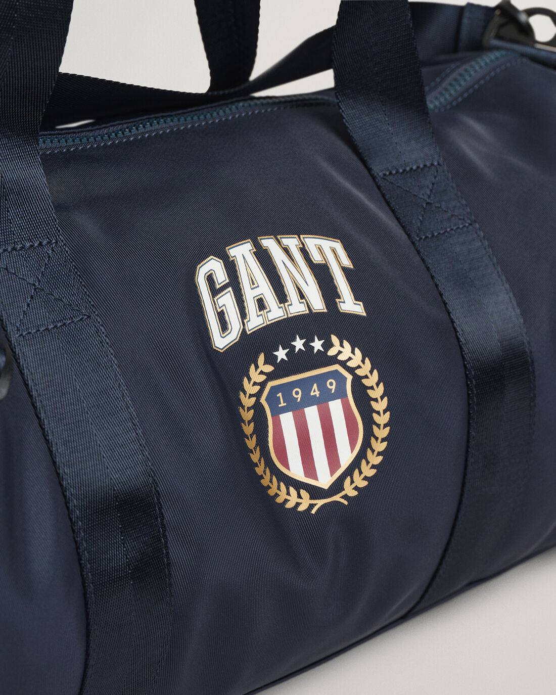 Gant Navy Retro Shield Gym Bag